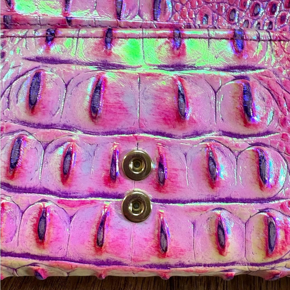 **SOLD**Brahmin EUC Veronica - Purple Iris - Holographic Purple/Pink - Leather - Picture 6 of 14